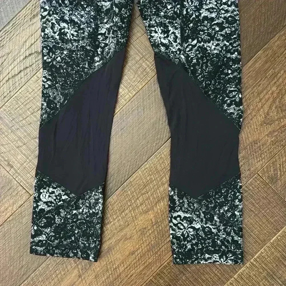 Lululemon Pace Revival Crop Legging 22” - Picture 10 of 13